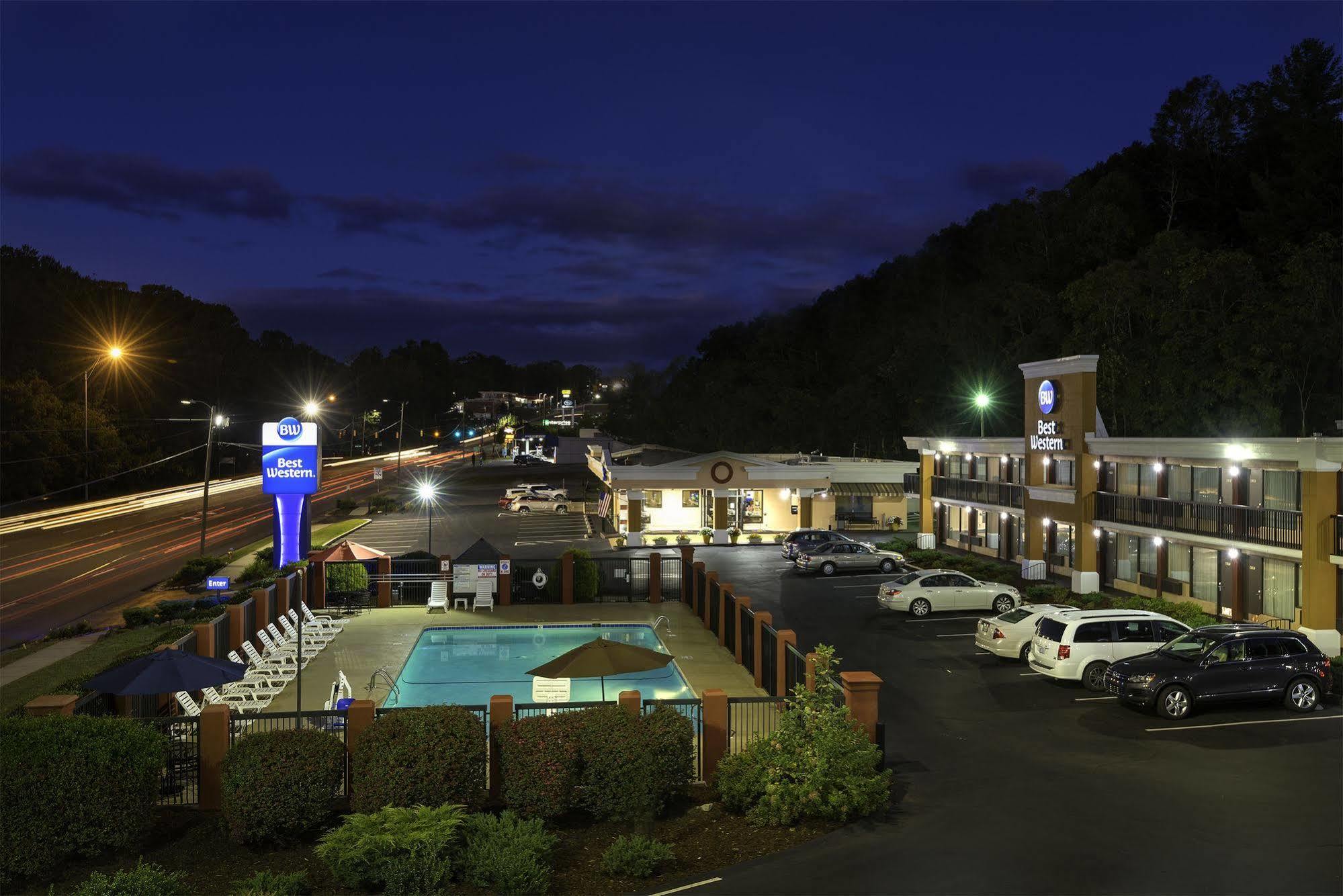 Hotel Western Tunnel Road Asheville